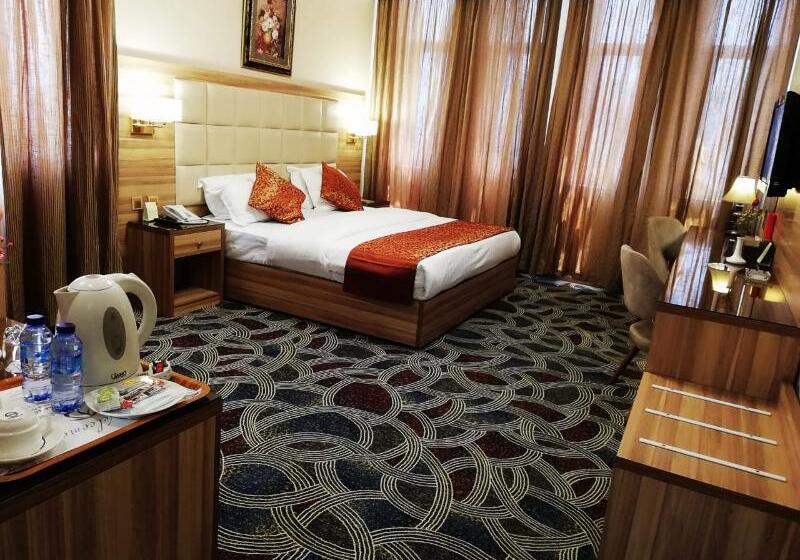 スタンダードシングルルーム, Roshan Al Azhar