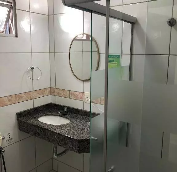 Deluxe Kolmen Hengen Huone, Steinhausen