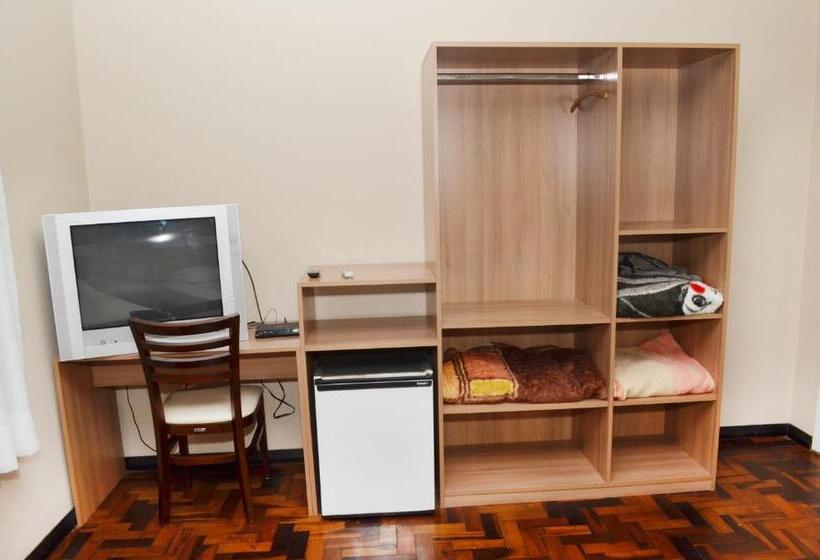 标准三人间, Steinhausen