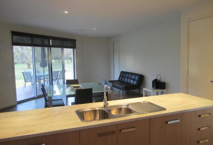 וילה דלוקס 3 חדרים, Tindarra Resort