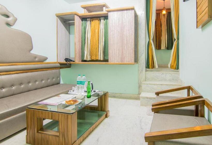 Номер Superior, The Natraj Yes Please New Delhi