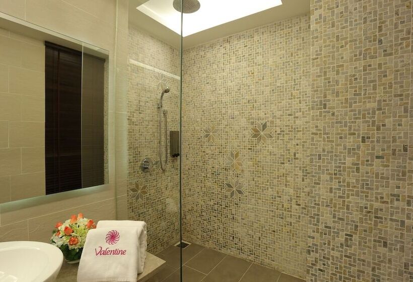 اتاق سوپریور, Valentine