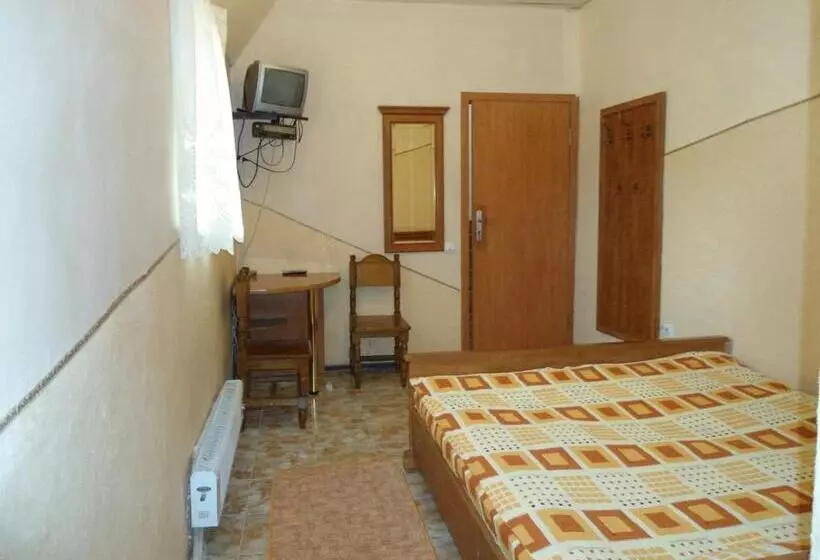 اتاق استاندارد, Vatra