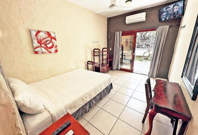 اتاق استاندارد, Surf Ranch Hotel & Resort