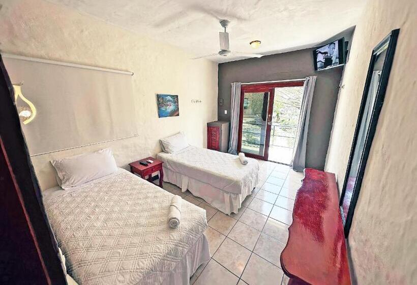 اتاق استاندارد, Surf Ranch Hotel & Resort