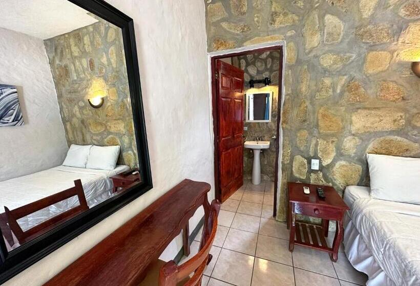 اتاق استاندارد با چشم‌انداز باغ, Surf Ranch Hotel & Resort