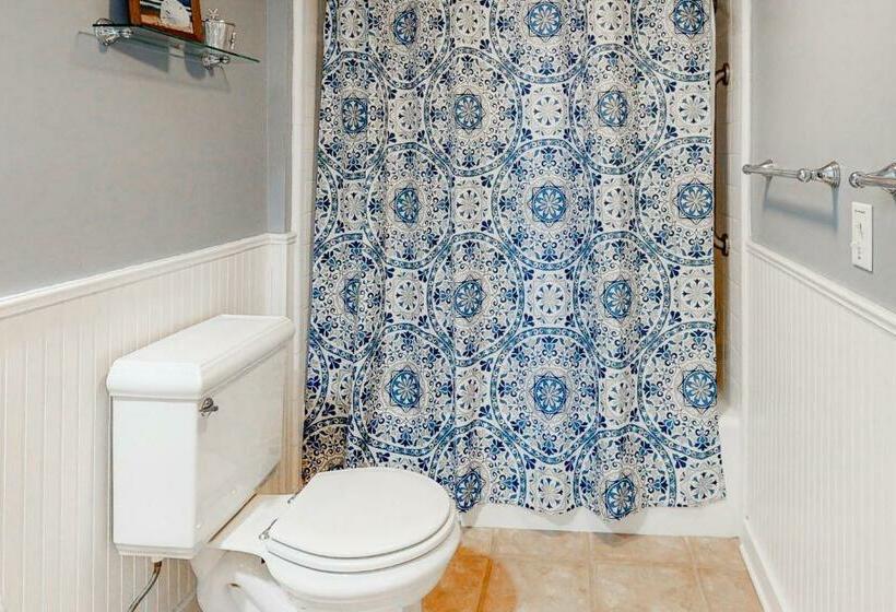 Апартаменты 1 Спальня, Shipmaster 1805