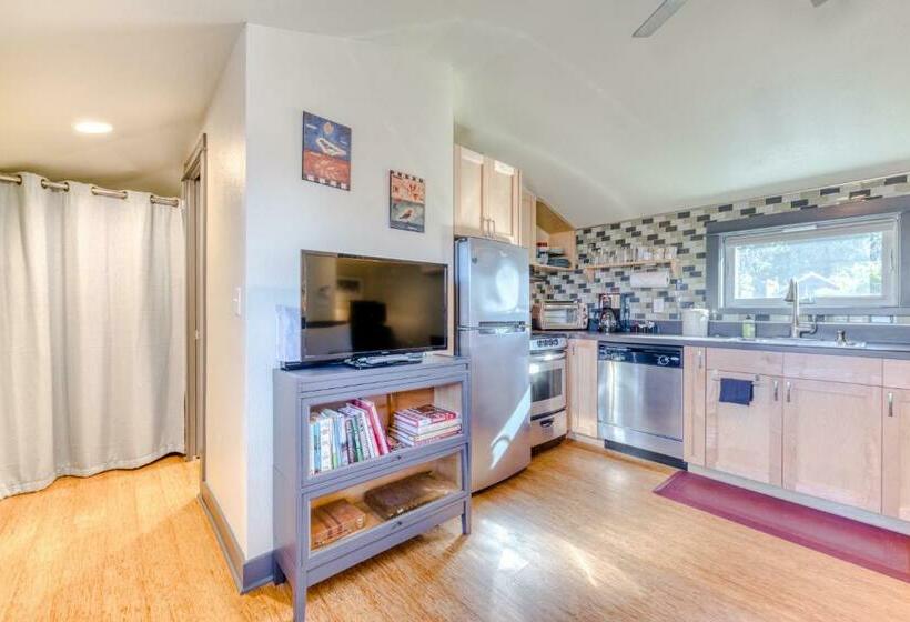 스탠다드 스튜디오, Upscale Ne Portland Guesthouse