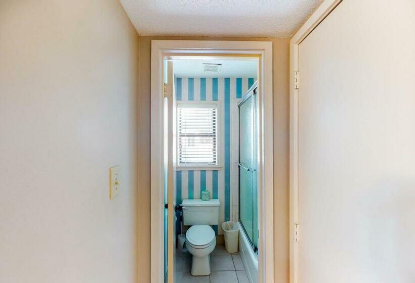 דירת שני חדרים, Moorings 0910