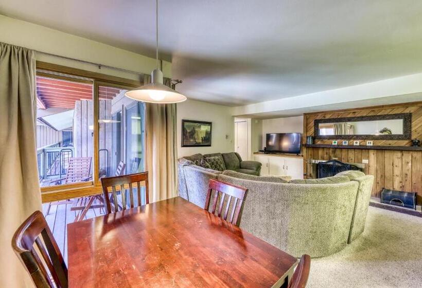 آپارتمان 2 خوابه, Wild Irishman 1080