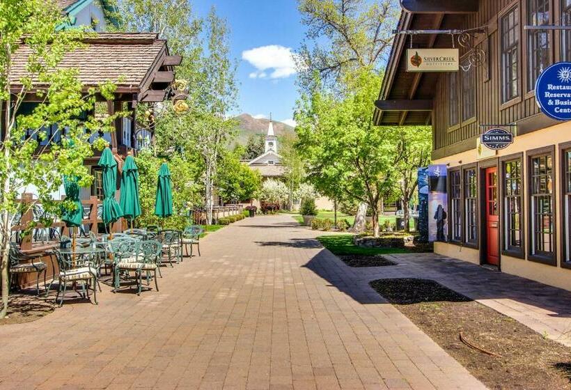 شقة 3 غرف, Among The Wildflowers