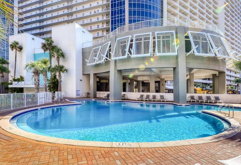דירת חדר, Laketown Wharf 135