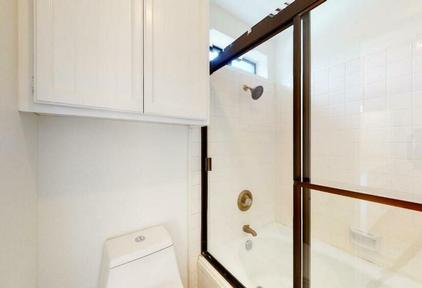 3间卧室的房子, Village Bay Haven