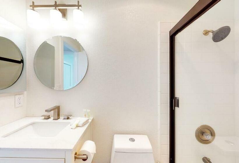 3间卧室的房子, Village Bay Haven