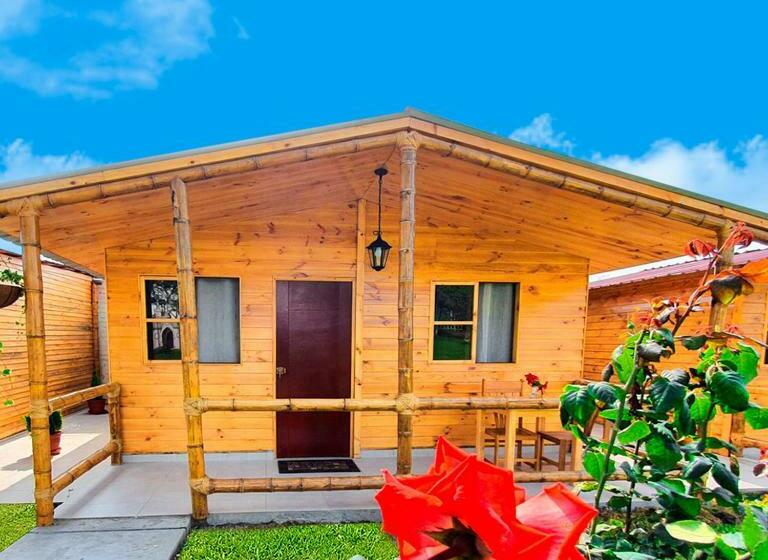 بانگلوی استاندارد, Apart Hotel El Paraíso De Barranca