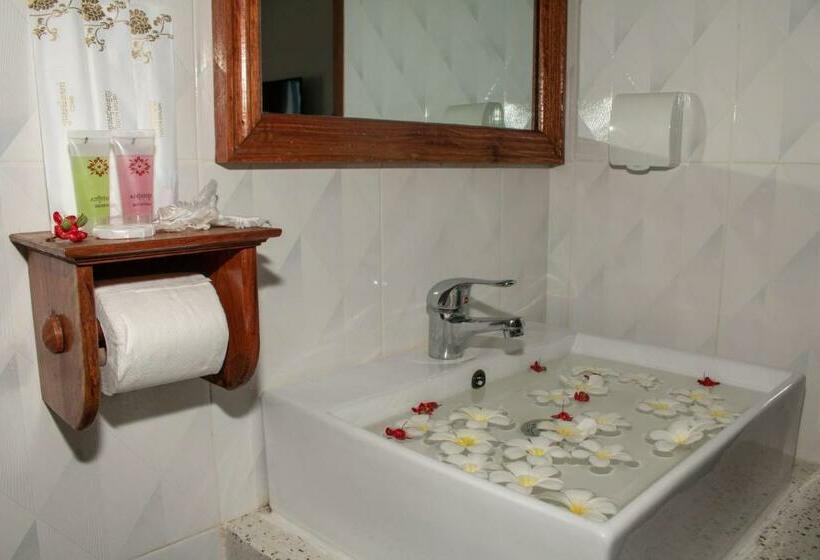 Номер Deluxe Вид на Бассейн, The Blanc Residence