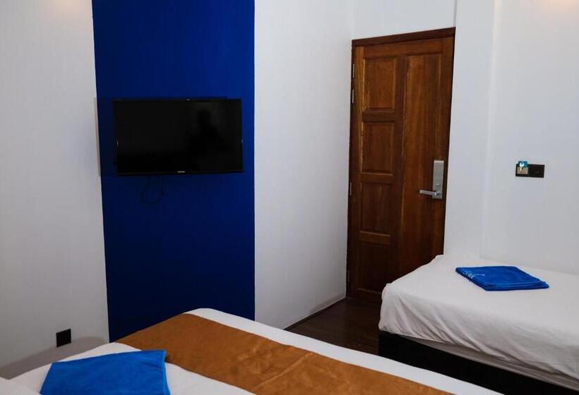 اتاق سوپریور سه تخته, Palm Residence