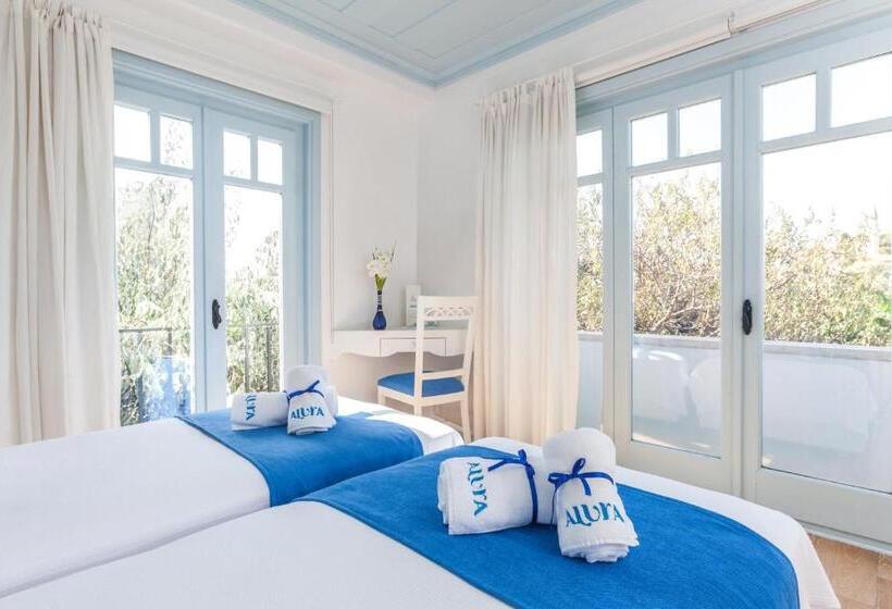 Pokój Deluxe, Alura