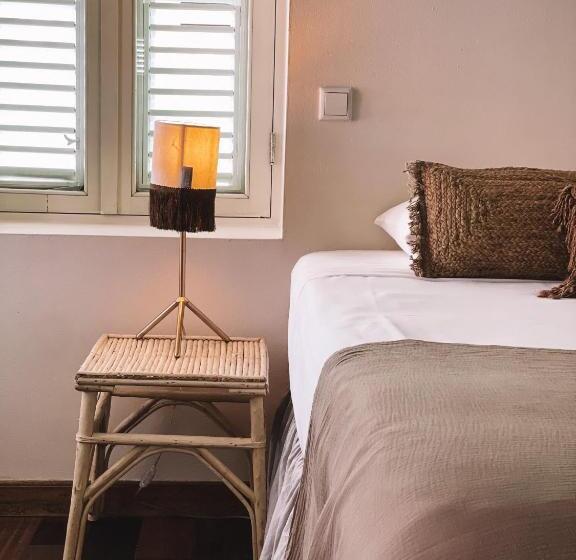 آپارتمان 2 خوابه, Bijblauw