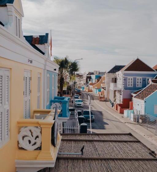 مجموعه ویستا شهر, Bijblauw