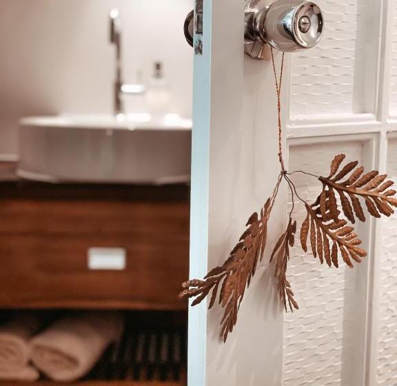 اتاق راحتی, Bijblauw