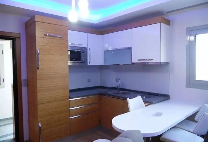 Sviitti 2 Makuuhuonetta, Boyalik Demirel Residence