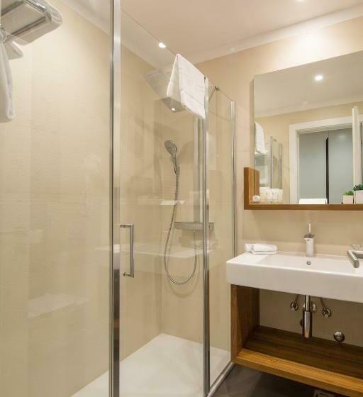 スタンダードルーム, Cornaro