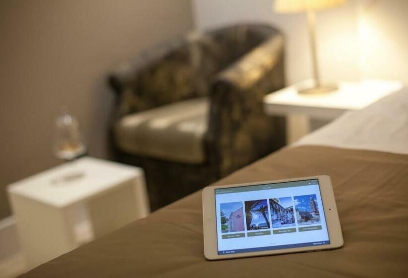 スタンダードルーム, Cornaro