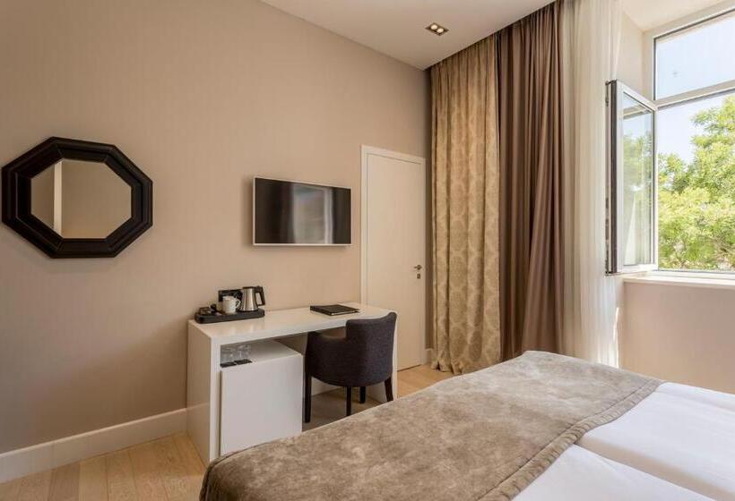 シティビューのスーペリアルーム, Cornaro