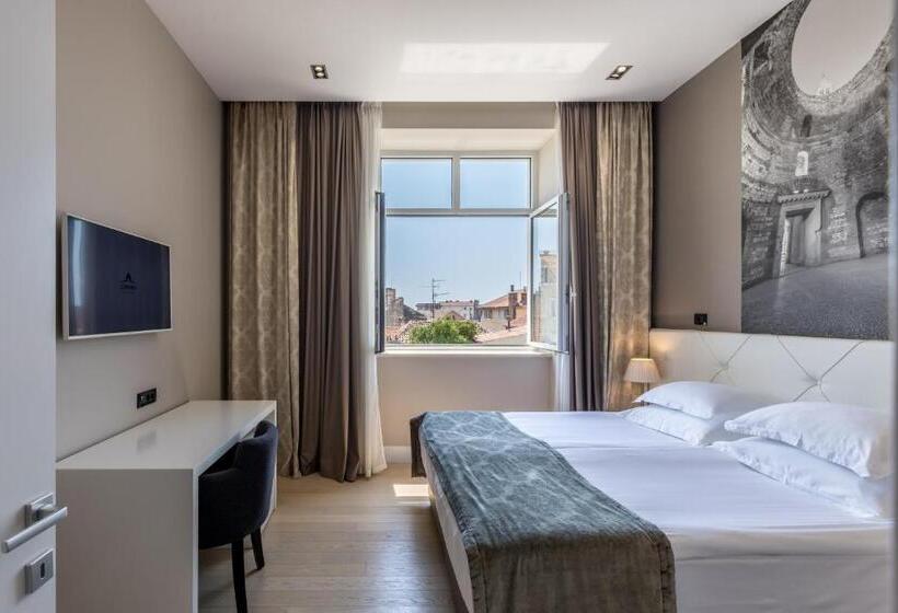 スーペリアースイート, Cornaro