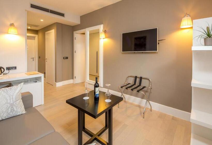 スイート, Cornaro