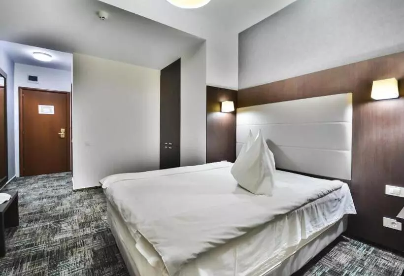 Standard-huone, Europeca