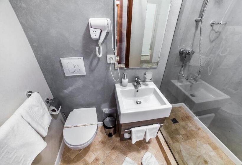 חדר סטנדרט, Europeca