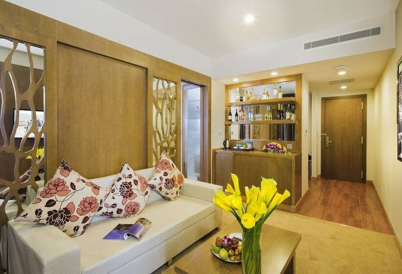 سوئیت با بالکن, Galina Hotel & Spa