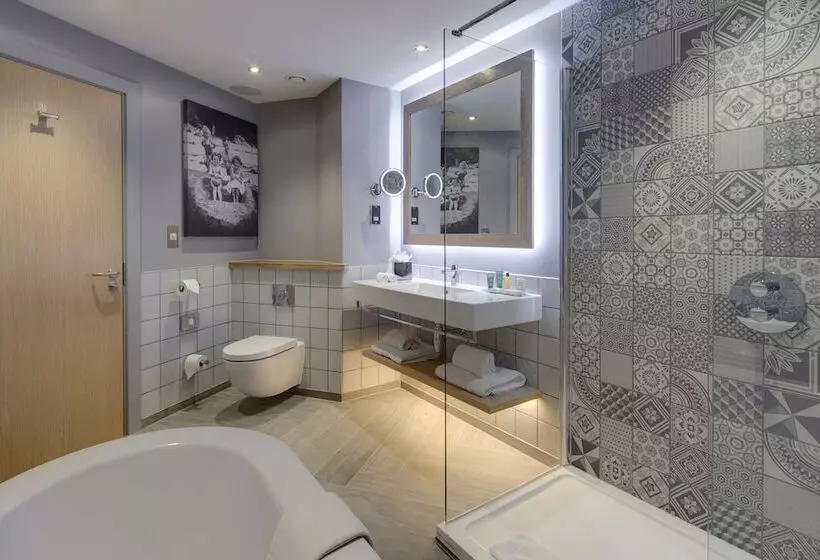 Sviitti King-vuode, Hilton Bournemouth
