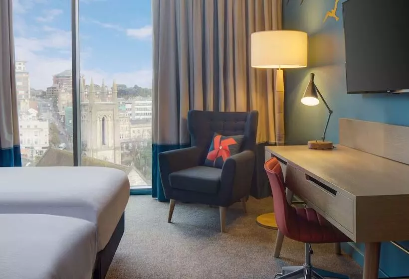 Standard-huone, Hilton Bournemouth