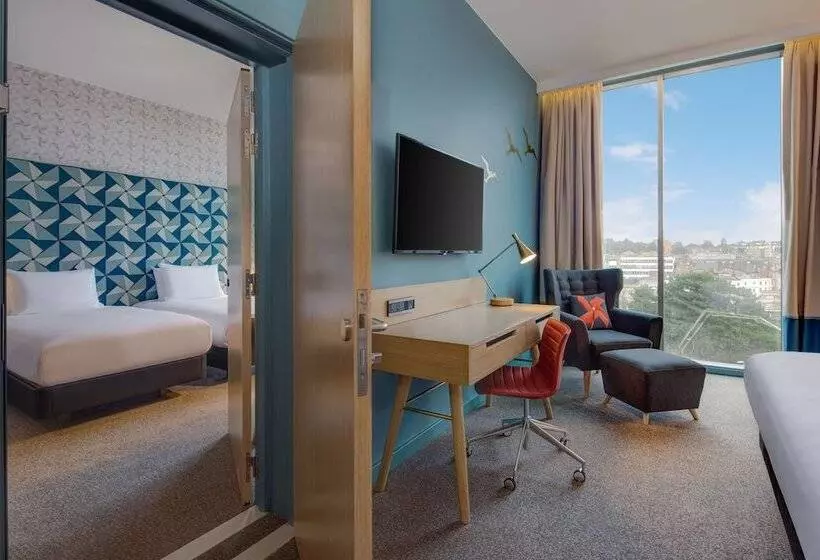 Standard-huone, Hilton Bournemouth