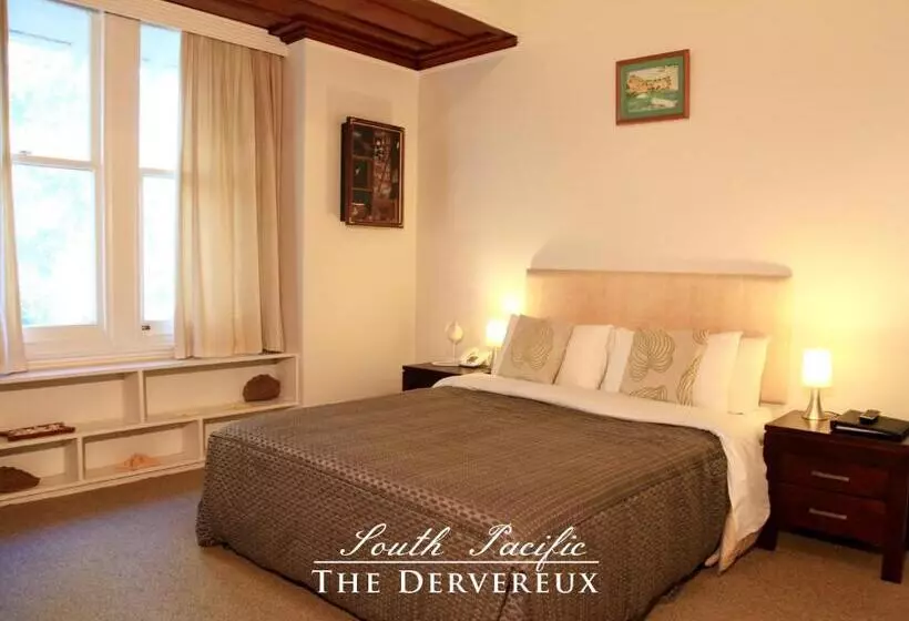 سوییت, The Devereux Boutique