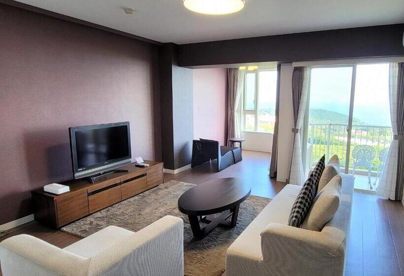 オーシャンビュースイート, Village Izukogen