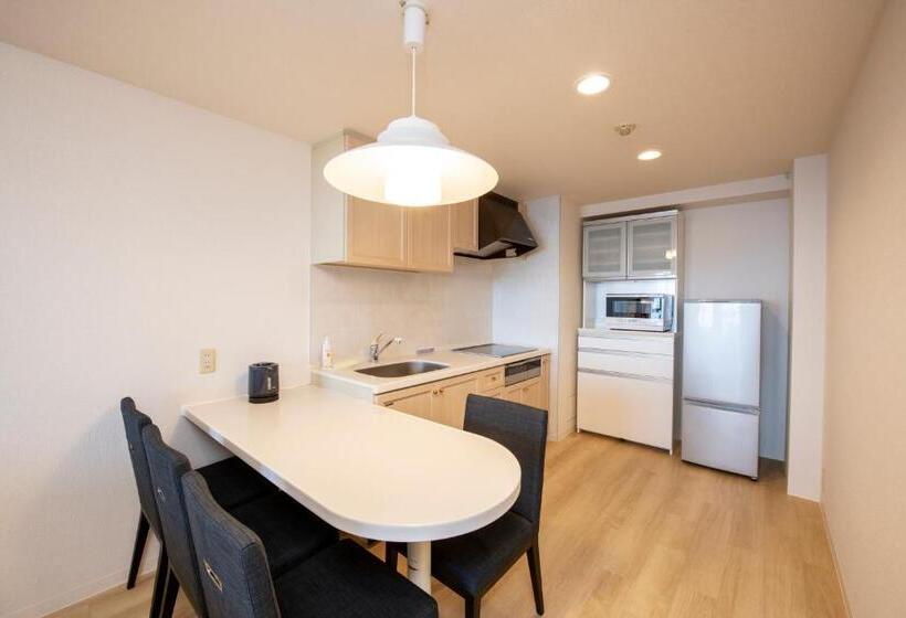 オーシャンビュースイート, Village Izukogen