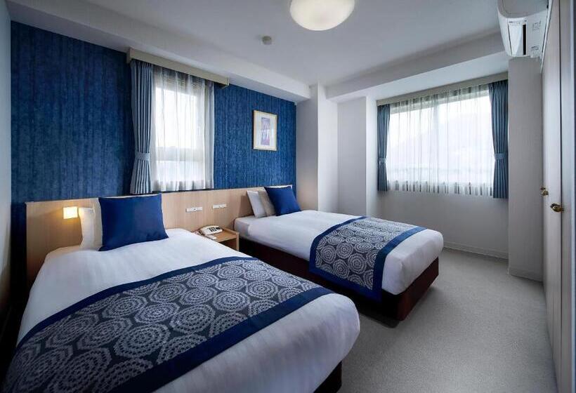 オーシャンビュースイート, Village Izukogen