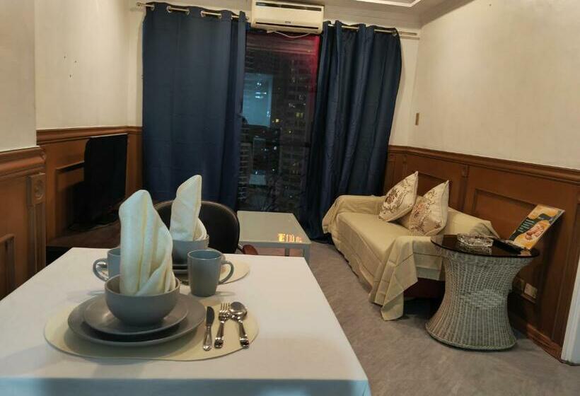 استودیوی استاندارد, Accommodation Services