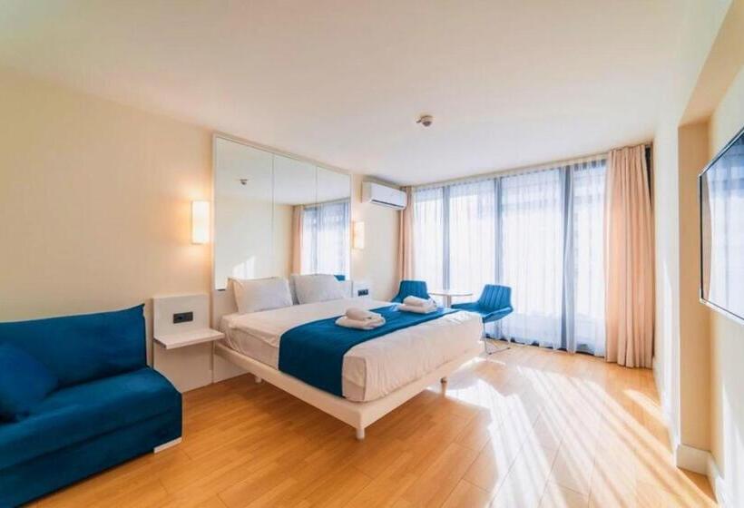 استودیو استاندارد با تخت کینگ, Orbi City Apartments