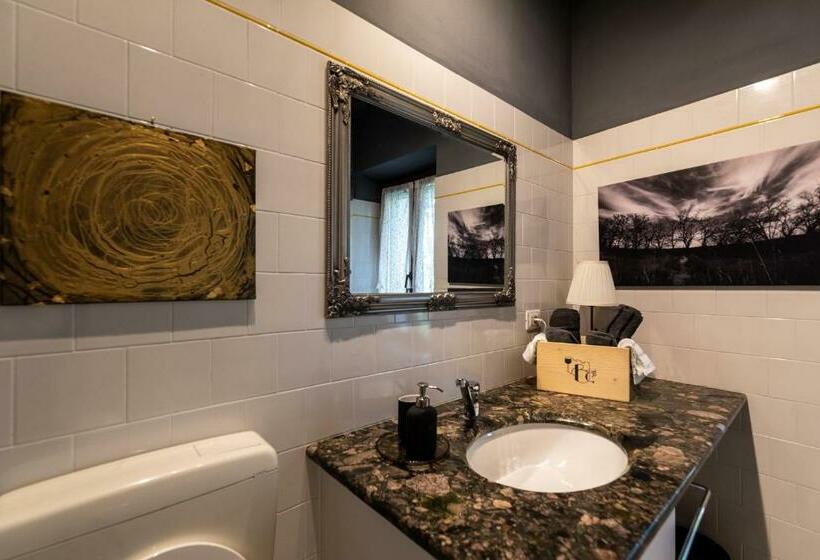 سوییت خانوادگی, Rooms Relais Art Borgocastello3