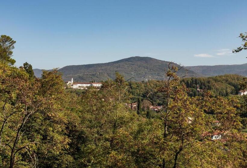 سوییت خانوادگی, Rooms Relais Art Borgocastello3