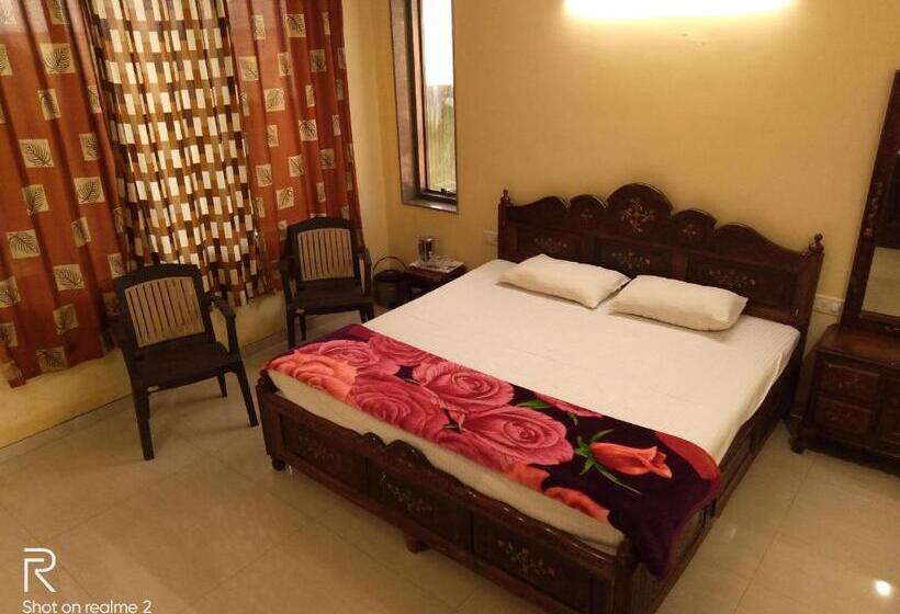 חדר סטנדרט, Salas Executive