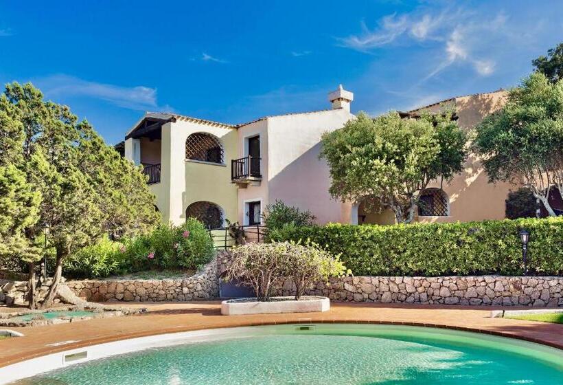 Апартаменты Deluxe 1 Спальня, Residence Con Piscina A Liscia Di Vacca, 350 Mt Dal Mare, 3 Km Da Porto Cervo