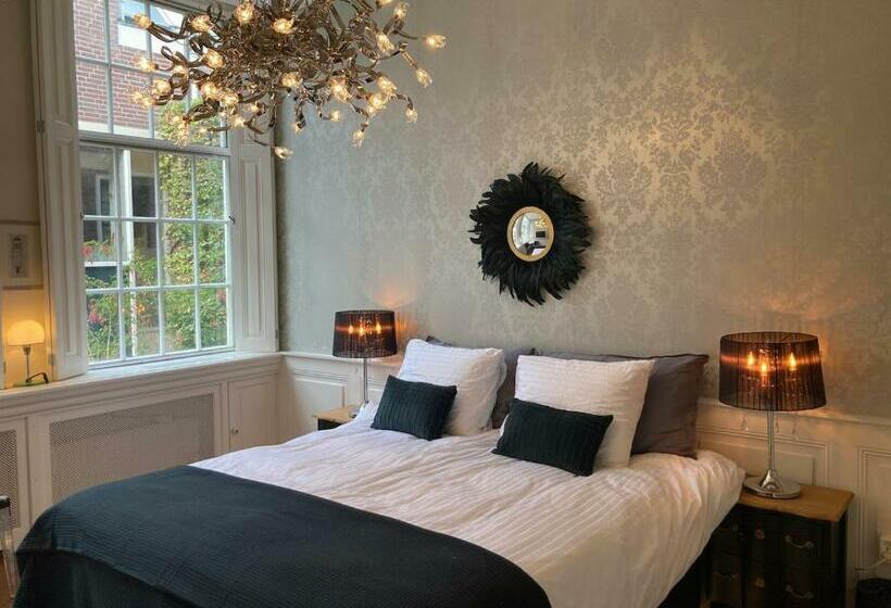 Номер Superior Кровать Кинг, Guesthouseone