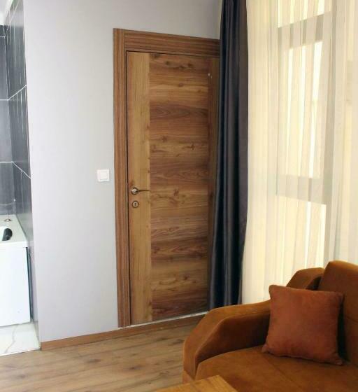 バスタブ付きスタンダードルーム, Biglife