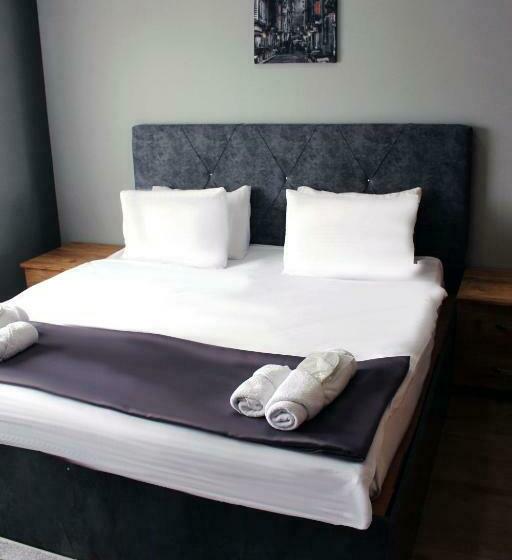 エコノミールーム, Biglife